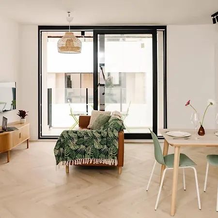 Silema Main Street Luxury 8 Apartment *